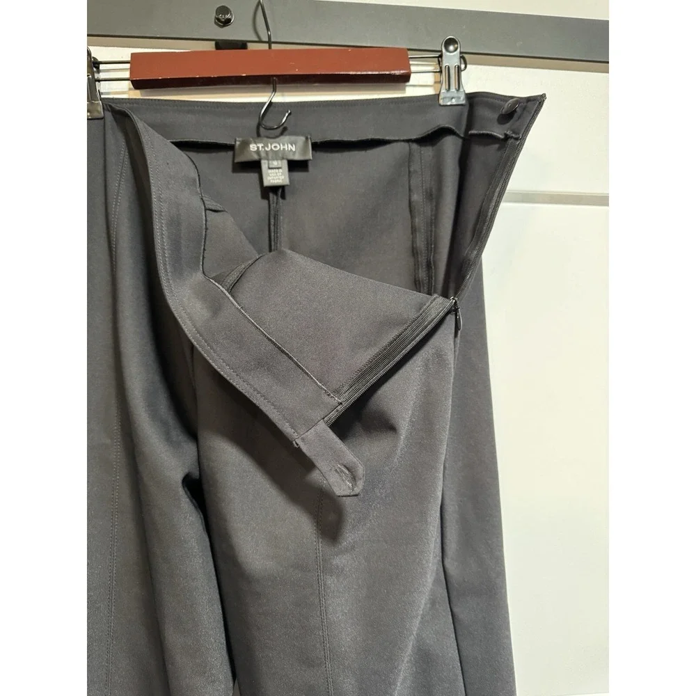 St. John Black Pants Ankle‎ 28